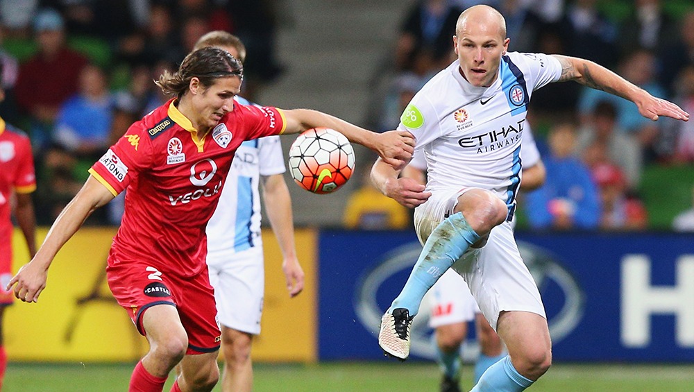 nhan-dinh-soi-keo-adelaide-vs-melbourne-city-luc-15h35-ngay-21-11-2025-1